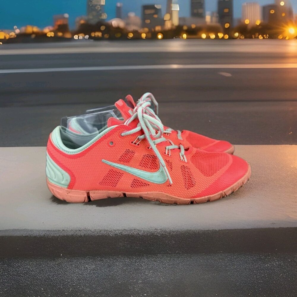 ✅Nike Free Bionic Training Shoes Women’s 7 Athletic Sneakers Orange 599269-004
